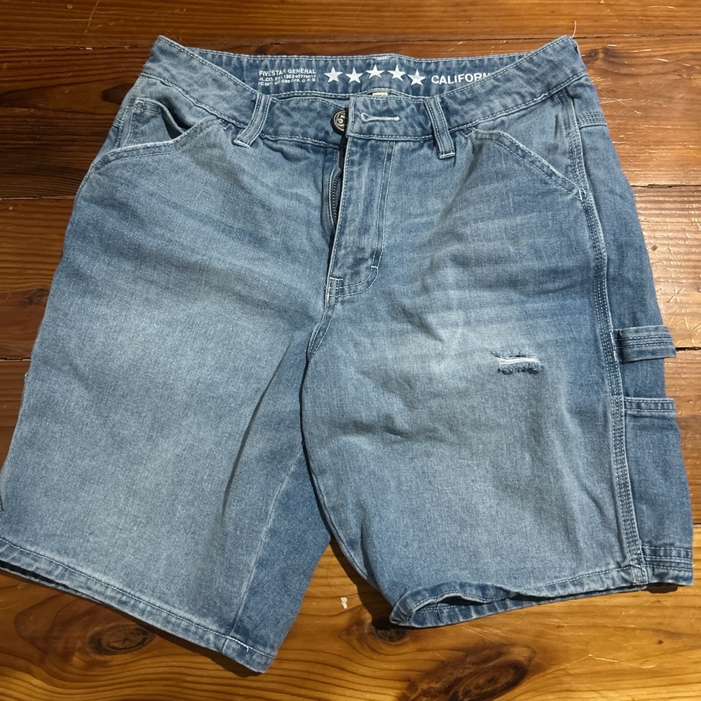 Blue Distressed Denim Shorts From Tilly’s Women's Size Small